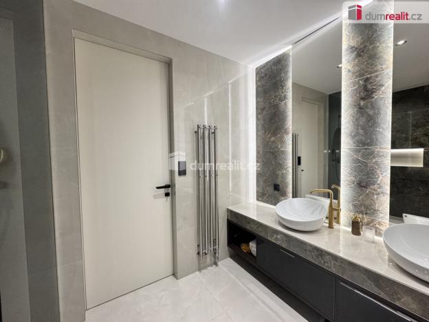 Prodej bytu 3+kk, Praha - Štěrboholy, K učilišti, 119 m2