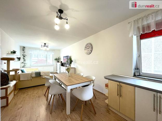 Pronájem bytu 4+1, Sokolov, Lidické nábřeží, 77 m2