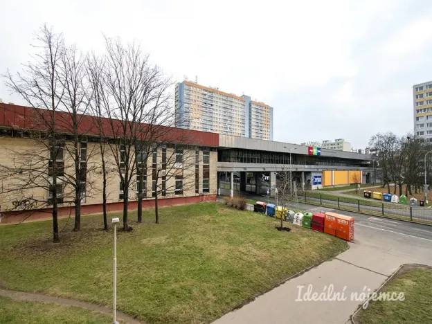 Pronájem bytu 2+kk, Praha - Bohnice, Hlivická, 35 m2