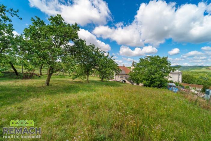 Prodej rodinného domu, Tučapy, 301 m2