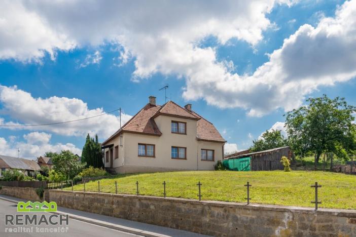Prodej rodinného domu, Tučapy, 301 m2