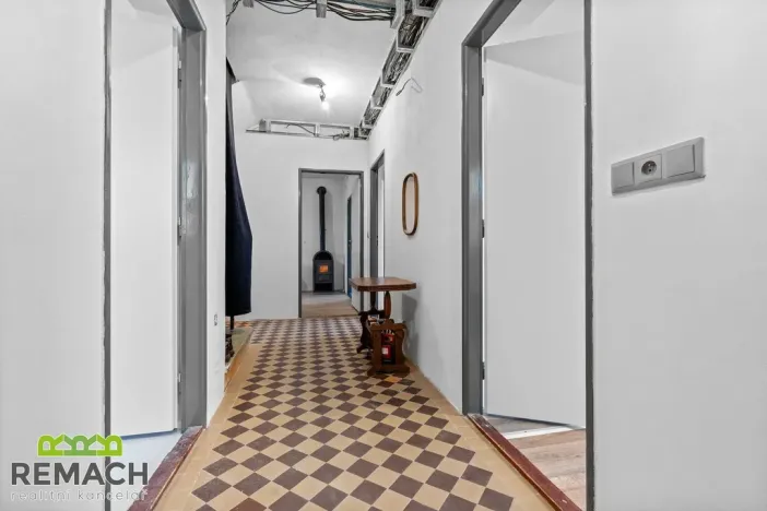 Prodej rodinného domu, Tučapy, 301 m2