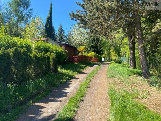 Prodej zahrady, Chlumec - Žandov, 442 m2