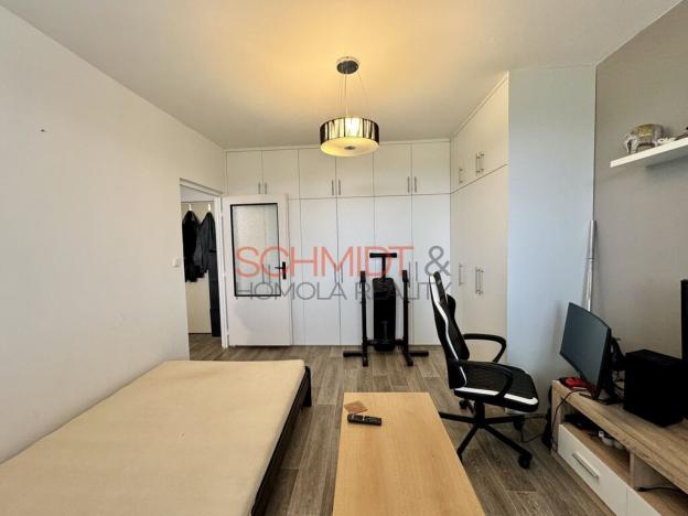 Pronájem bytu 1+1, Hustopeče, Školní, 35 m2