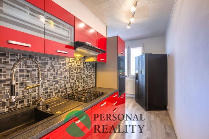 Prodej bytu 2+1, Praha - Kamýk, Zárubova, 63 m2