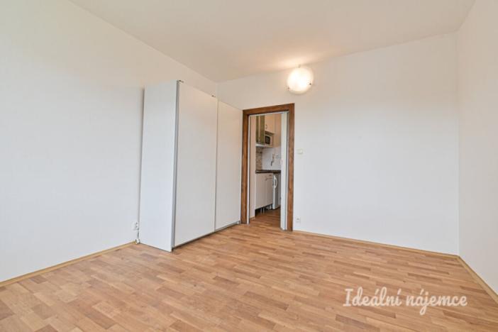 Pronájem bytu 1+kk, Brno - Líšeň, Jedovnická, 20 m2