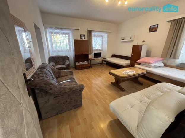 Prodej rodinného domu, Strašín, 450 m2