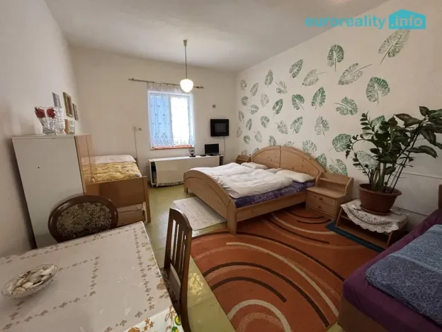 Prodej ubytování, Strašín, 450 m2