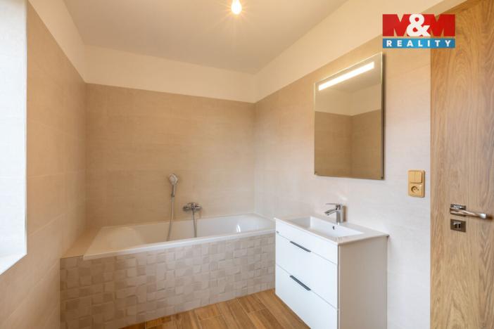 Prodej rodinného domu, Petrovice I, 147 m2