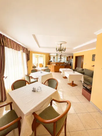 Prodej rodinného domu, Děpoltovice, 450 m2