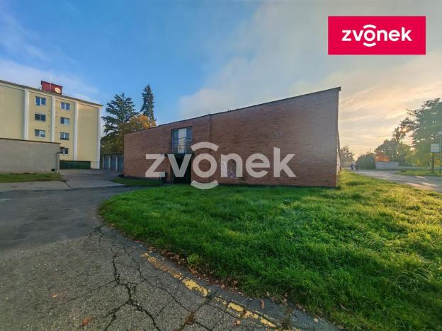Pronájem garáže, Zlín, U Náhonu, 18 m2