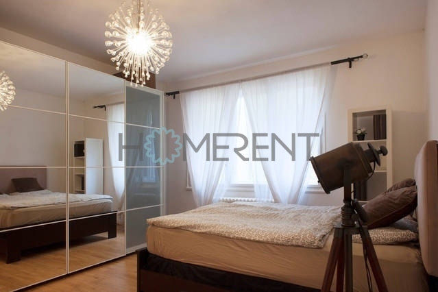 Pronájem bytu 1+1, Praha - Nusle, Na dolinách, 33 m2