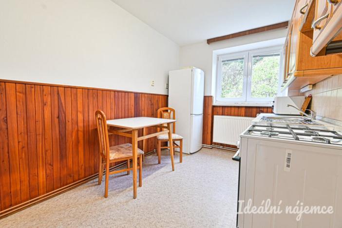 Pronájem bytu 2+1, Kuřim, nám. Osvobození, 58 m2