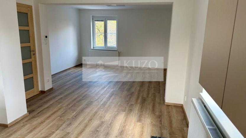 Pronájem bytu 2+kk, Chomutov, Bělohorská, 47 m2