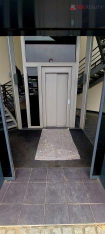 Pronájem kanceláře, Modletice, 200 m2