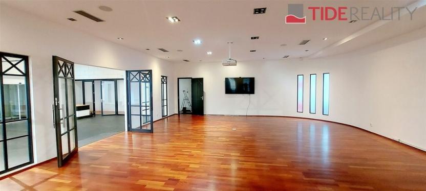 Pronájem kanceláře, Modletice, 200 m2
