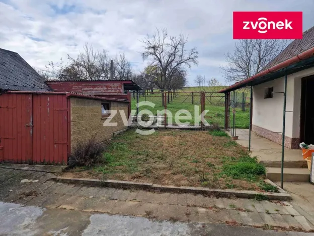 Prodej rodinného domu, Břestek, 360 m2