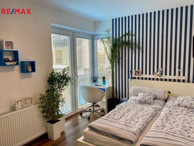 Prodej bytu 3+kk, Mukařov - Srbín, Šípková, 80 m2