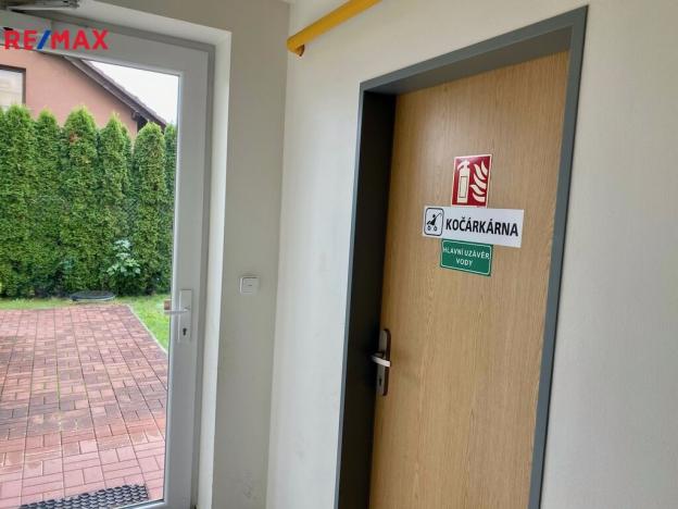 Prodej bytu 3+kk, Mukařov - Srbín, Šípková, 80 m2