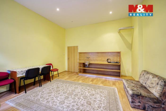 Prodej bytu 3+kk, Karlovy Vary, Zámecký vrch, 72 m2