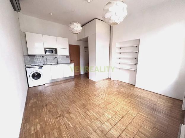 Prodej bytu 1+kk, Praha - Libeň, Heydukova, 21 m2