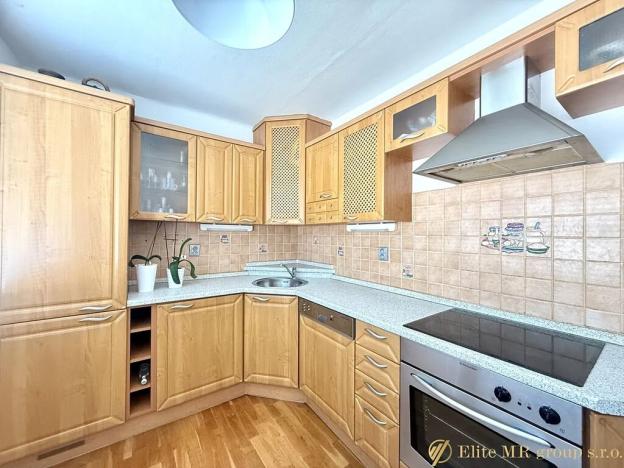 Pronájem bytu 3+1, Nymburk, Dědinova, 68 m2