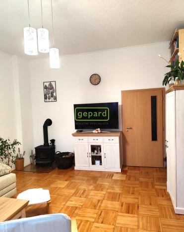 Pronájem bytu 2+1, Karlovy Vary, náměstí Dr. M. Horákové, 59 m2
