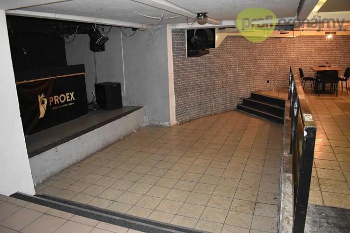 Pronájem komerční nemovitosti, Holešov, nám. Dr. E. Beneše, 220 m2