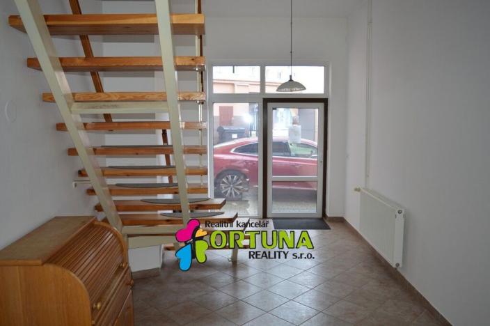 Pronájem bytu 2+1, České Budějovice - České Budějovice 3, Pražská tř., 70 m2
