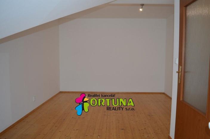 Pronájem bytu 2+1, České Budějovice - České Budějovice 3, Pražská tř., 70 m2