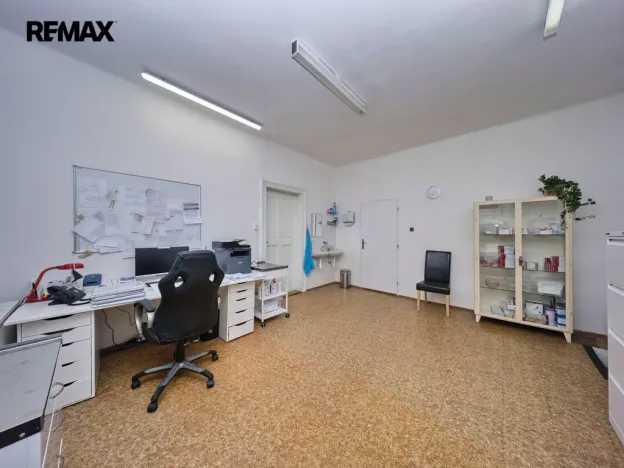 Prodej ordinace, Olomouc - Bělidla, Roháče z Dubé, 92 m2