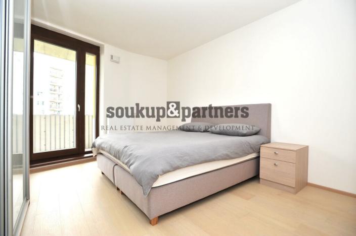 Pronájem bytu 3+kk, Praha, Devonská, 60 m2