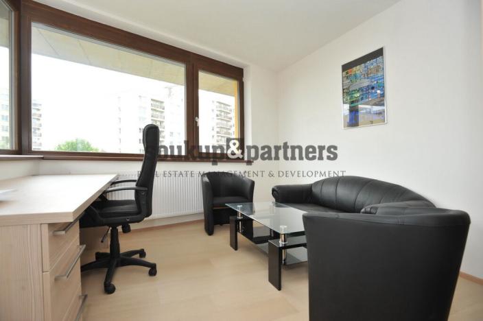 Pronájem bytu 3+kk, Praha, Devonská, 60 m2