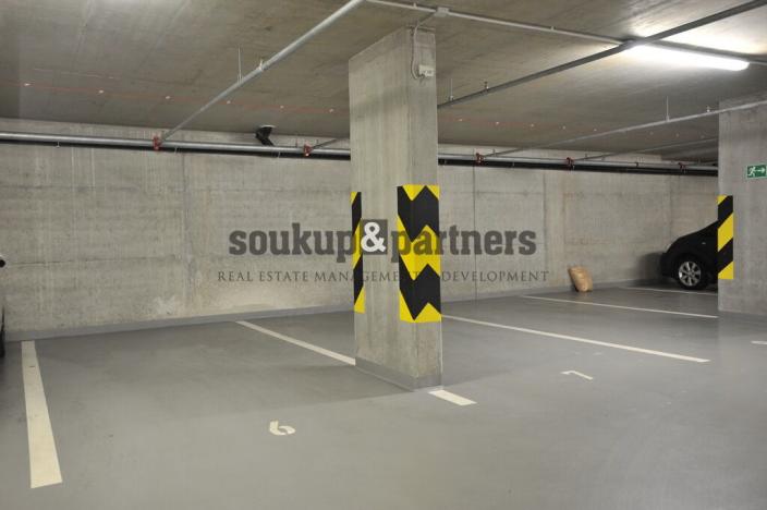 Pronájem bytu 3+kk, Praha, Devonská, 60 m2