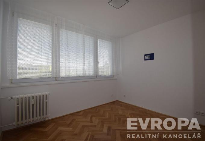 Pronájem bytu 3+1, Kolín - Kolín II, V Břízách, 65 m2