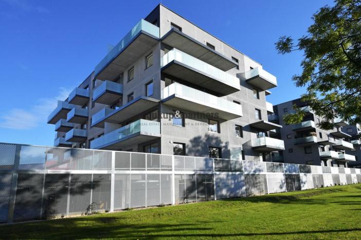 Prodej bytu 2+kk, Praha - Prosek, Čakovická, 52 m2