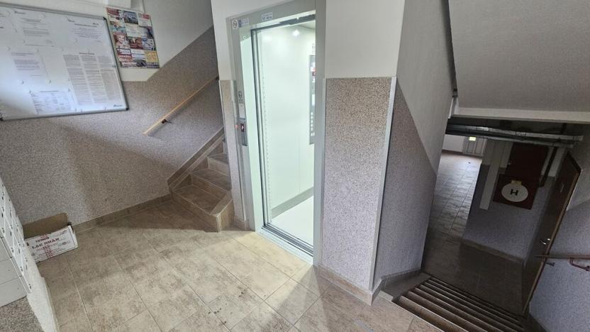 Prodej bytu 2+kk, Ústí nad Labem - Severní Terasa, Rabasova, 42 m2