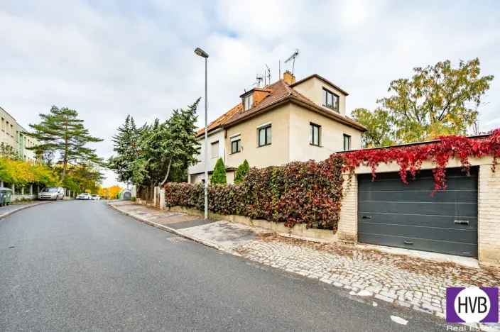 Prodej vícegeneračního domu, Praha, Na Truhlářce, 201 m2