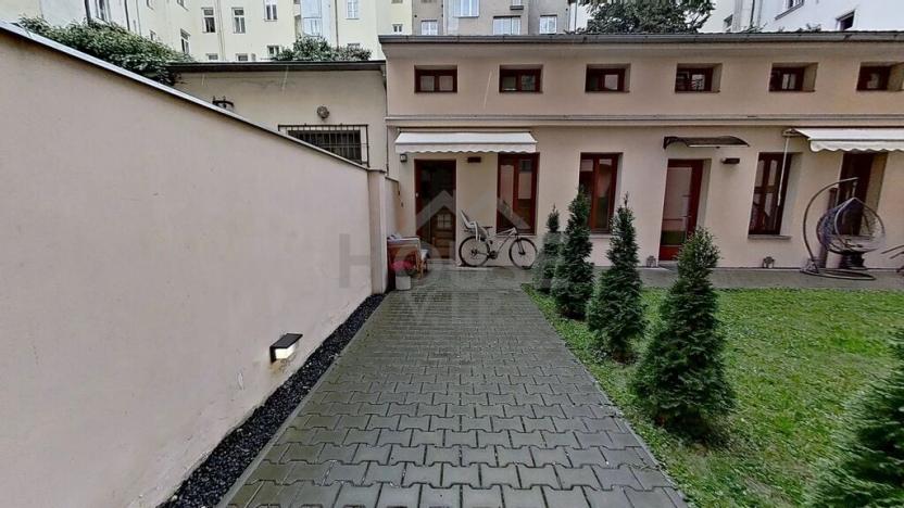 Prodej bytu 2+kk, Praha - Nové Město, Legerova, 55 m2