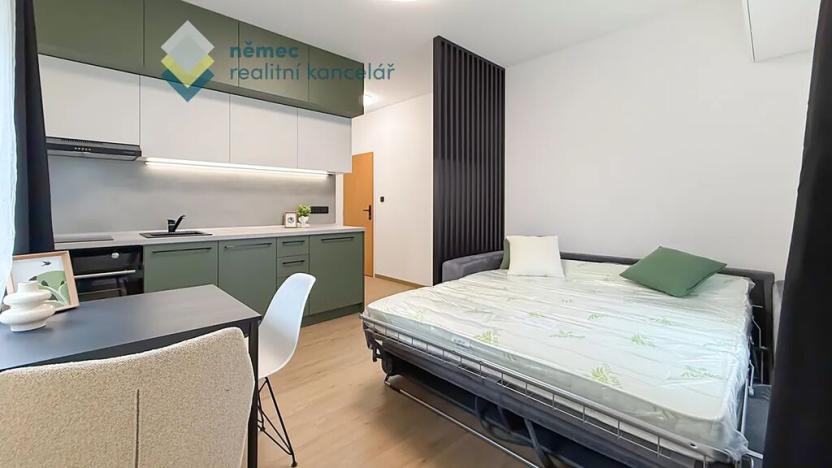 Prodej bytu 1+kk, Šestajovice, Revoluční, 19 m2