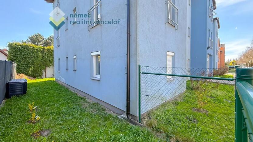 Prodej bytu 1+kk, Šestajovice, Revoluční, 19 m2