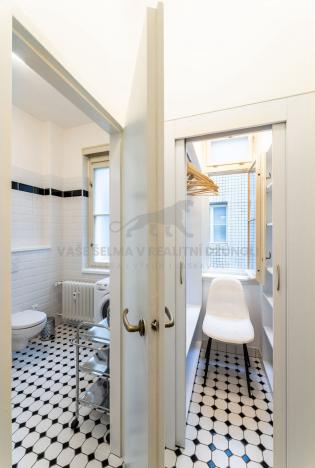 Pronájem bytu 1+kk, Praha - Staré Město, Revoluční, 37 m2