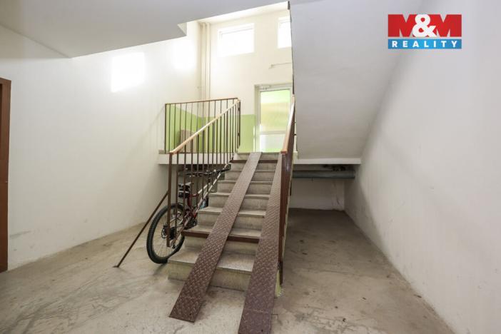 Prodej bytu 2+1, Hranice - Hranice I-Město, Hromůvka, 44 m2