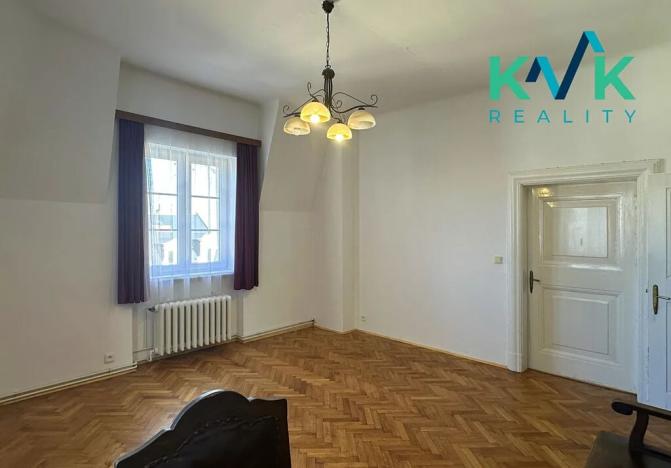 Prodej bytu 4+1, Karlovy Vary, Moskevská, 120 m2