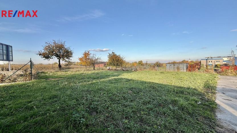 Pronájem komerčního pozemku, Opava, 1650 m2