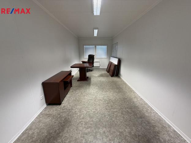 Pronájem komerčního pozemku, Opava, 1650 m2