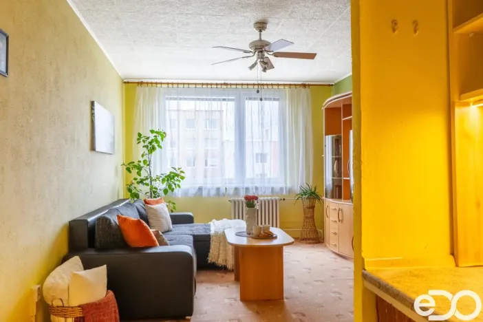 Prodej bytu 2+kk, Kladno, Vít. Nezvala, 44 m2