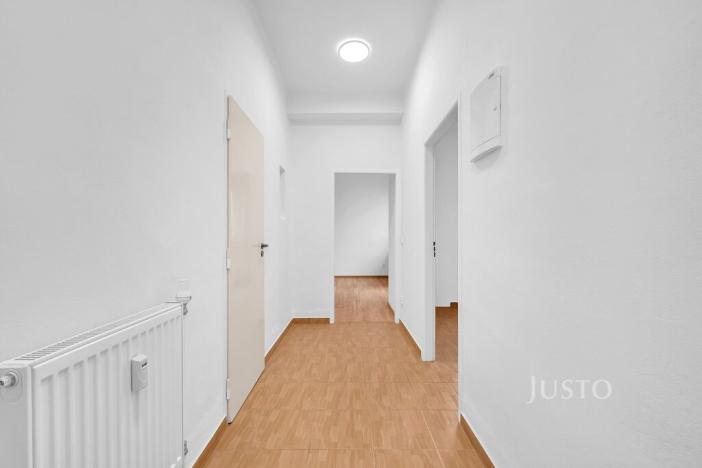Prodej bytu 2+1, Praha - Strašnice, Na stezce, 40 m2