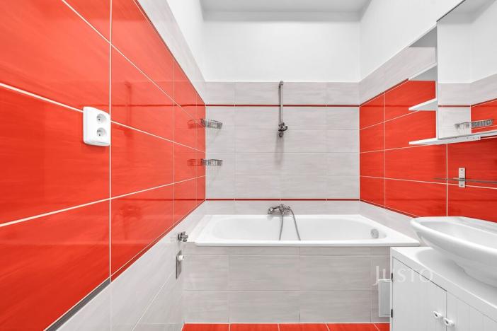 Prodej bytu 2+1, Praha - Strašnice, Na stezce, 40 m2