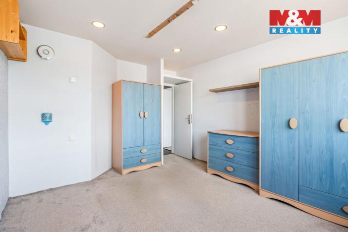 Prodej bytu 3+1, Teplice - Prosetice, Rovná, 67 m2